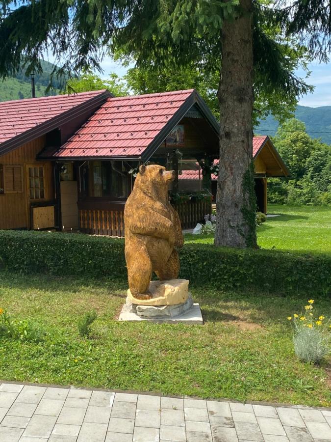D.I.M. Holiday House Selište Drežničko Eksteriør bilde