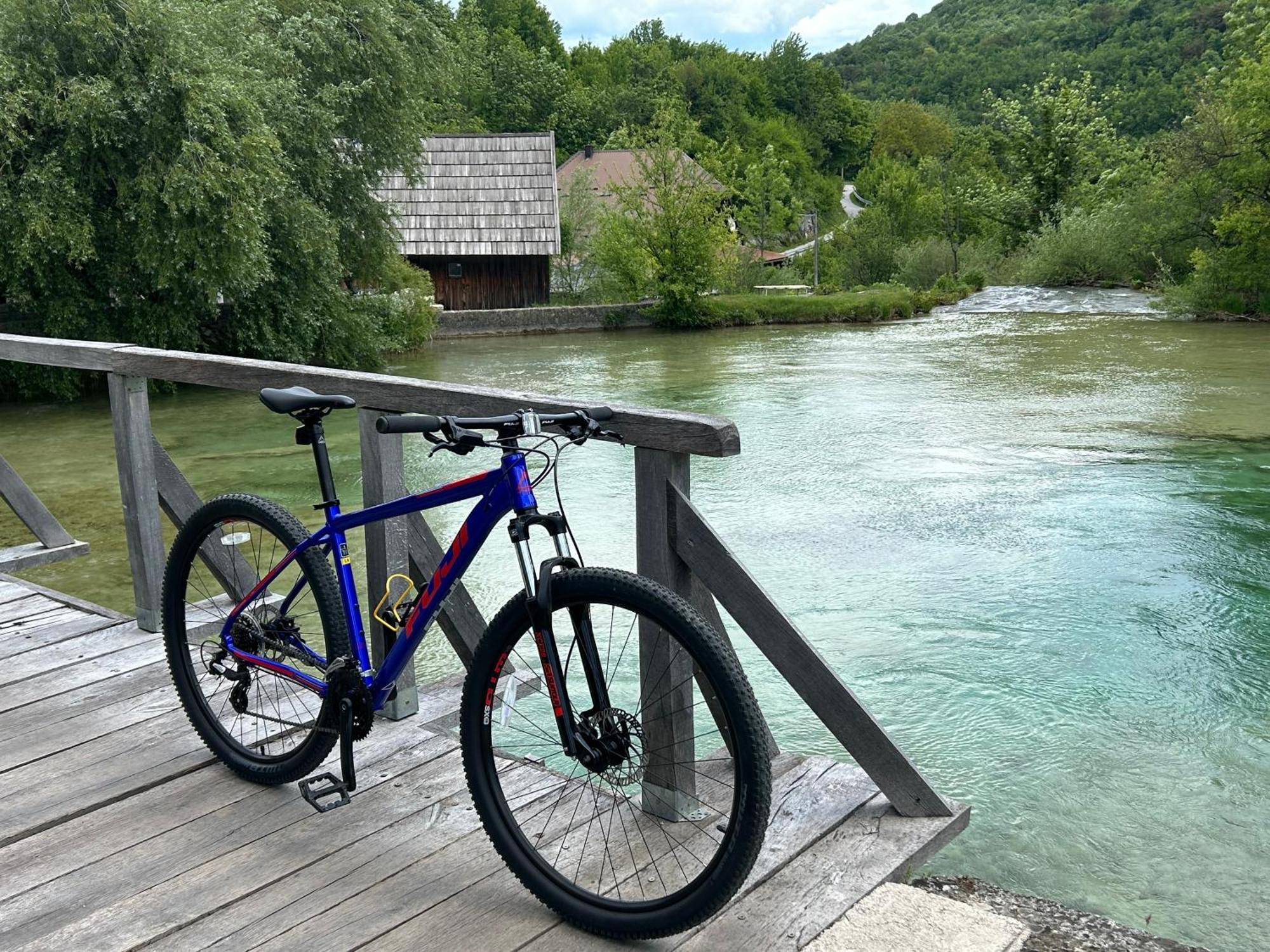 D.I.M. Holiday House Selište Drežničko Eksteriør bilde