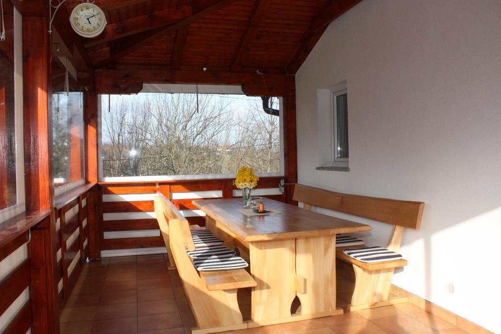 D.I.M. Holiday House Selište Drežničko Eksteriør bilde