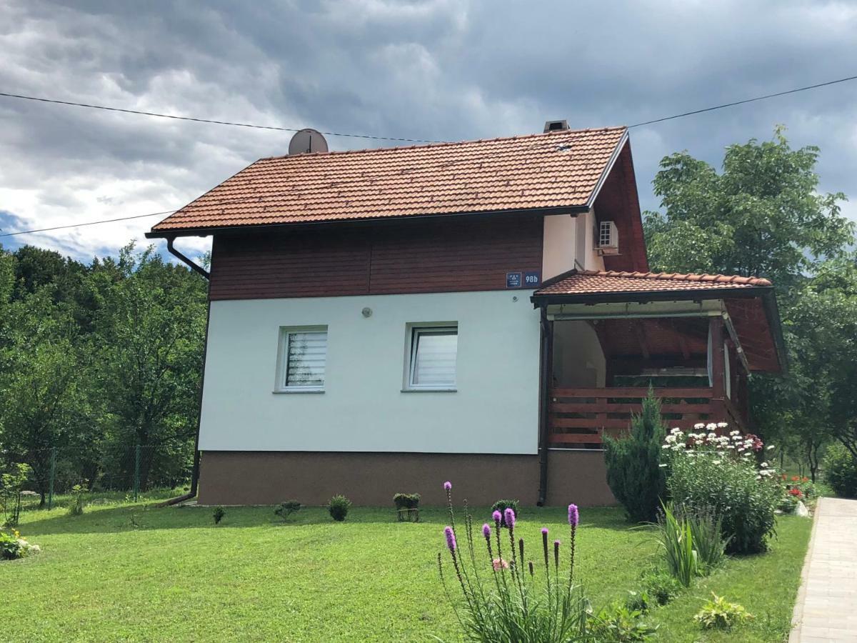 D.I.M. Holiday House Selište Drežničko Eksteriør bilde